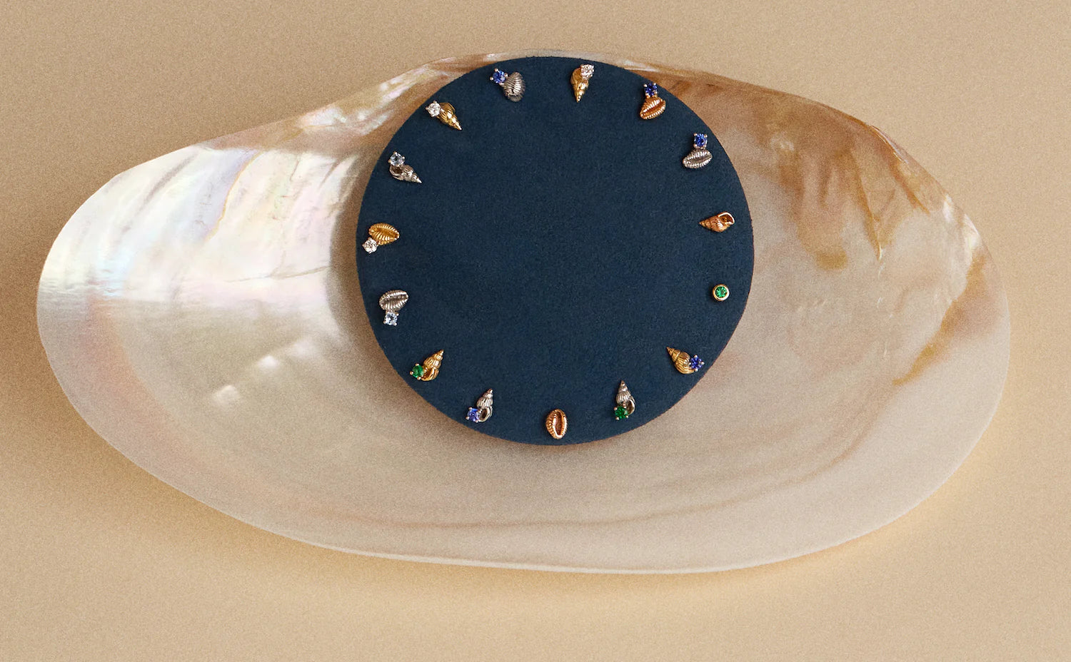 Bitsy Ursula Stud with Diamond