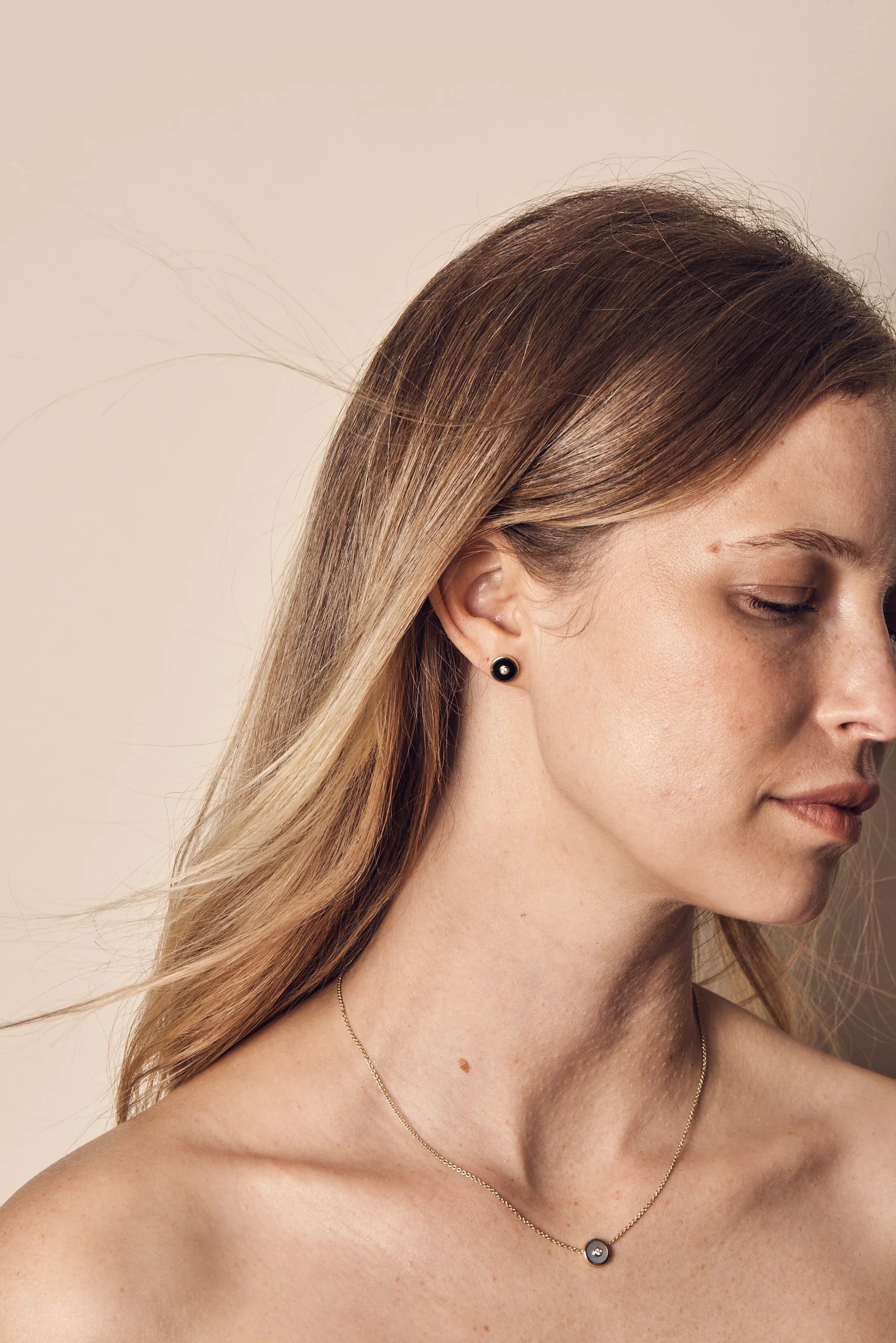 MINI COMPASS PENDANT