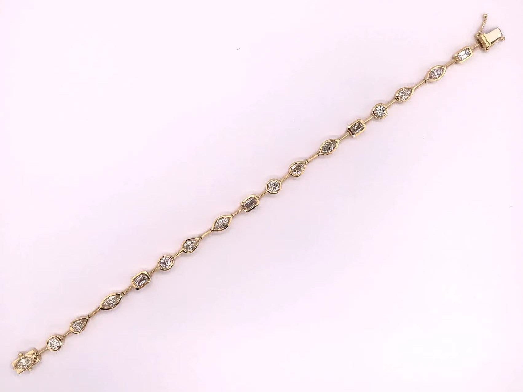 SCINTILLATE MIX SHAPES DIAMOND TENNIS BRACELET