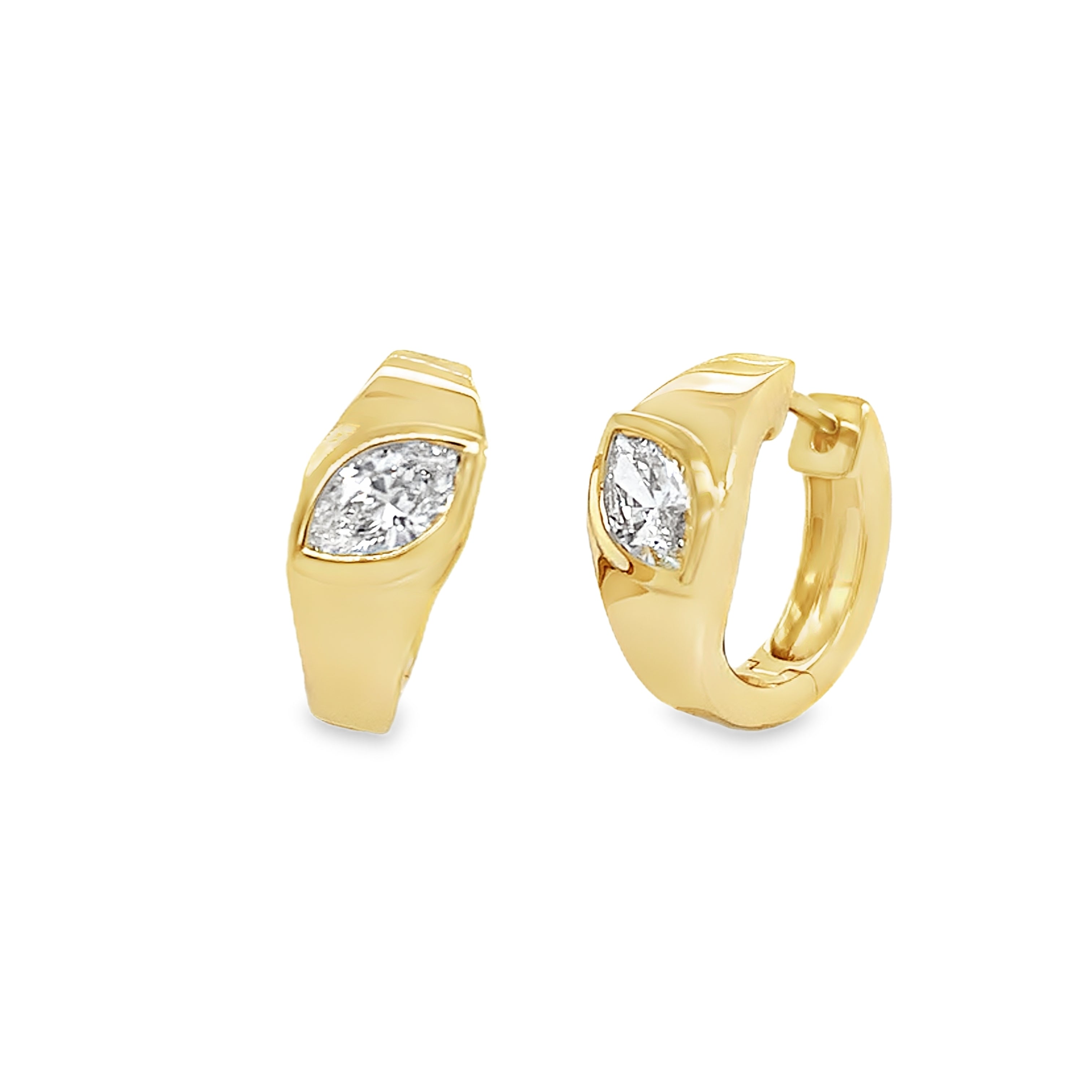 SCINTILLATE SLANTED DIAMOND MARQUISE HUGGIES