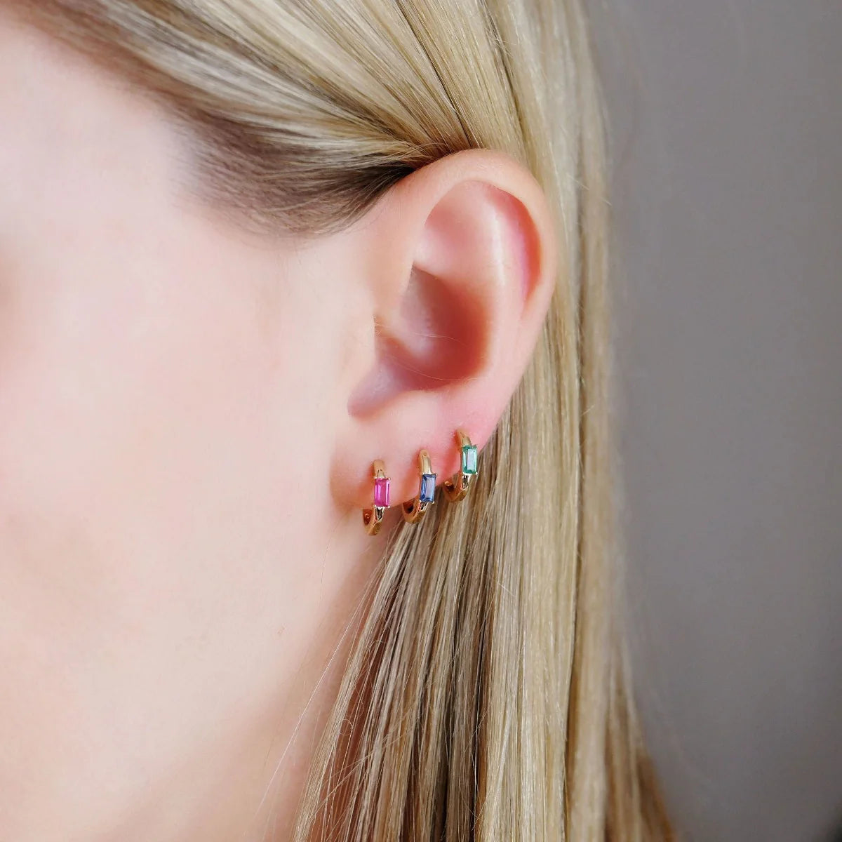 Stationary Baguette Huggies