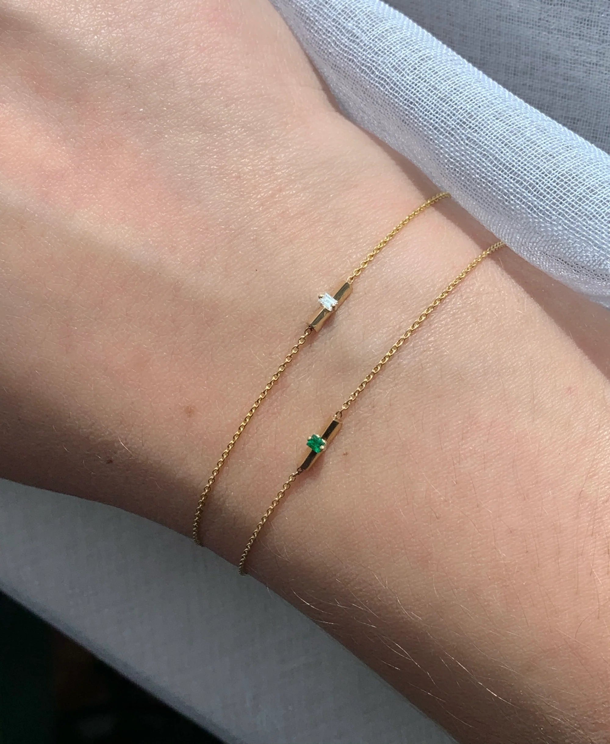 KNIFE EDGE BAGUETTE BAR BRACELET