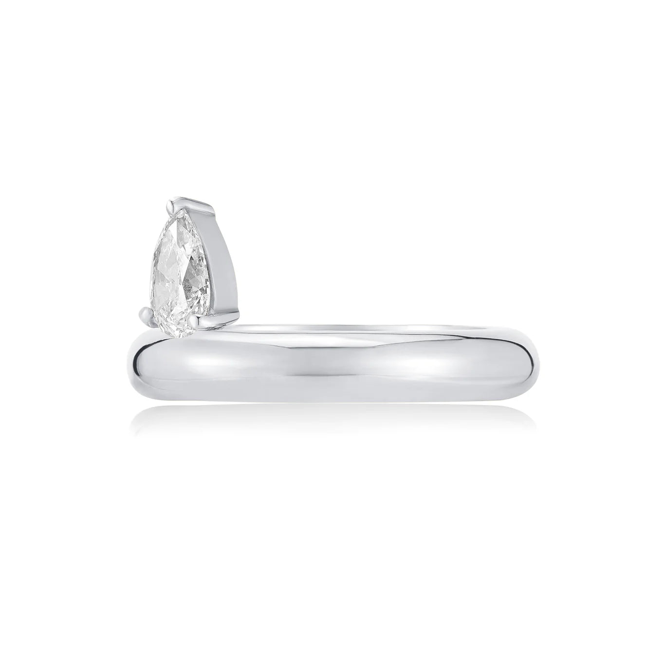 FLOATING PEAR RING