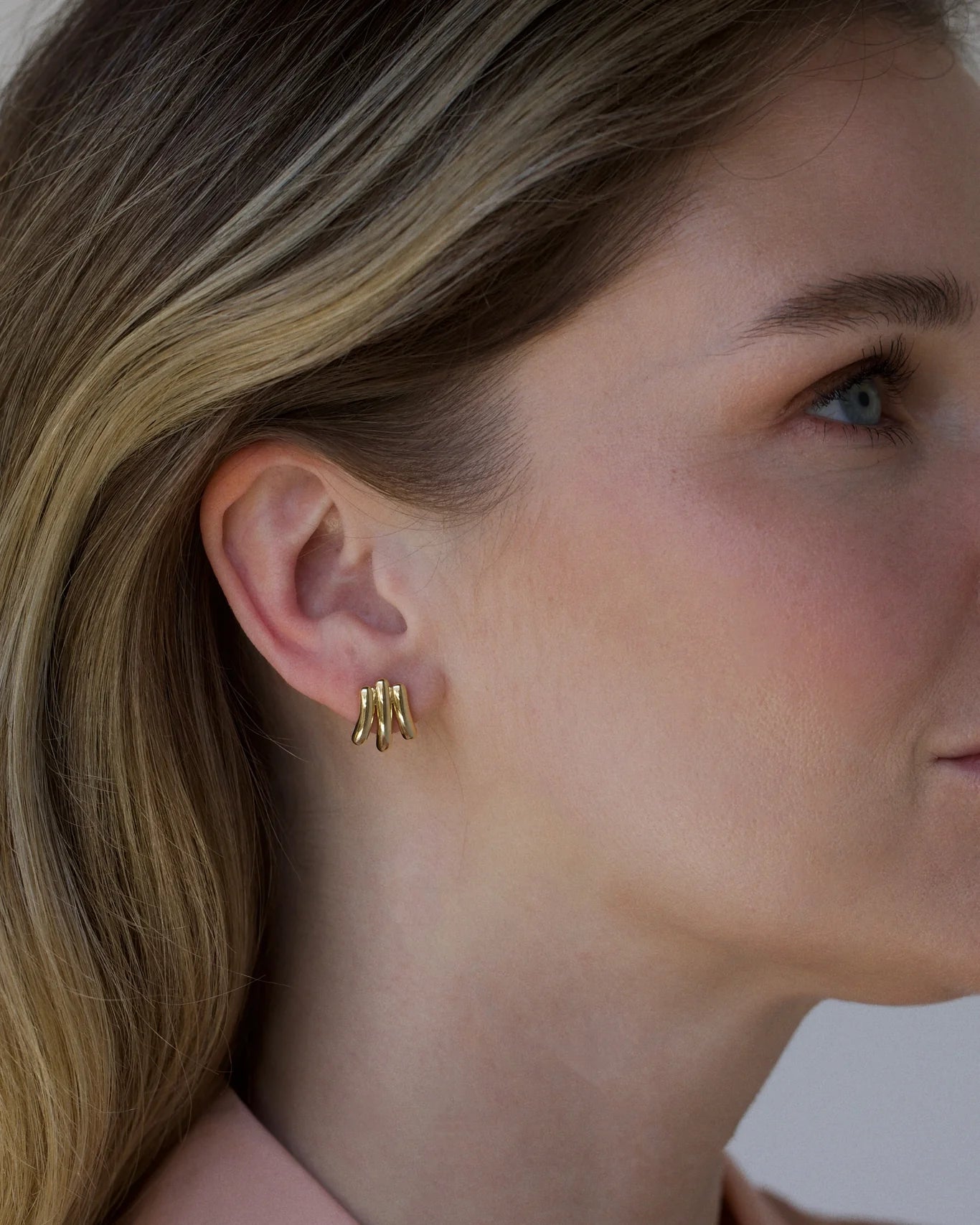 Serre Earrings