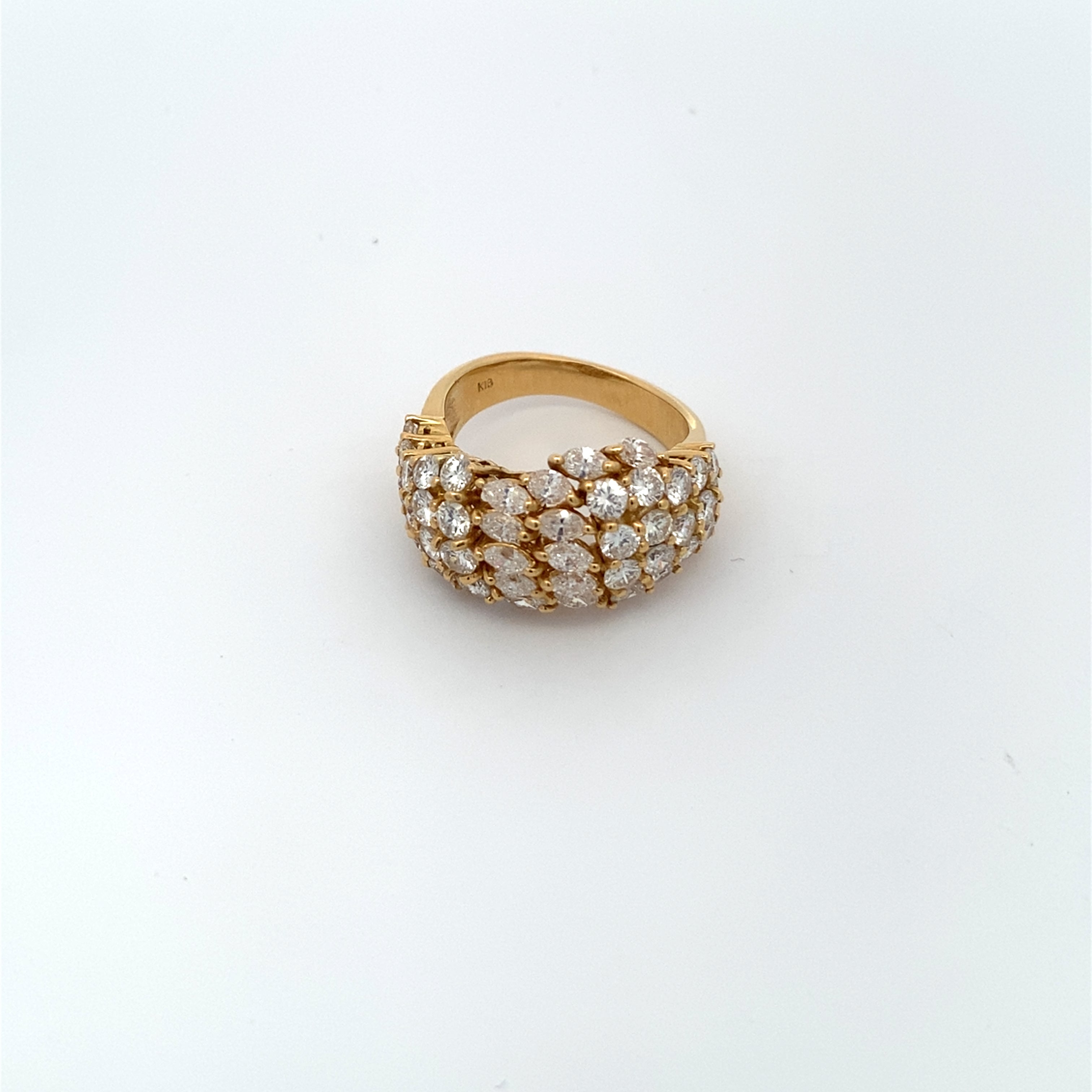 1980s Diamond Cluster Ring in 18K Yellow Gold