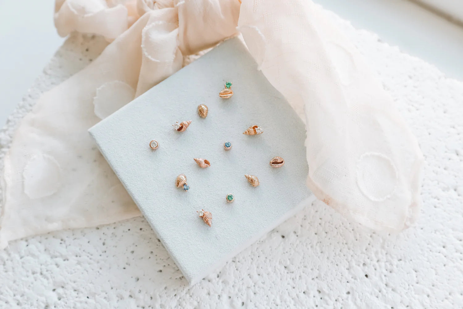 Bitsy Ursula Stud with Diamond