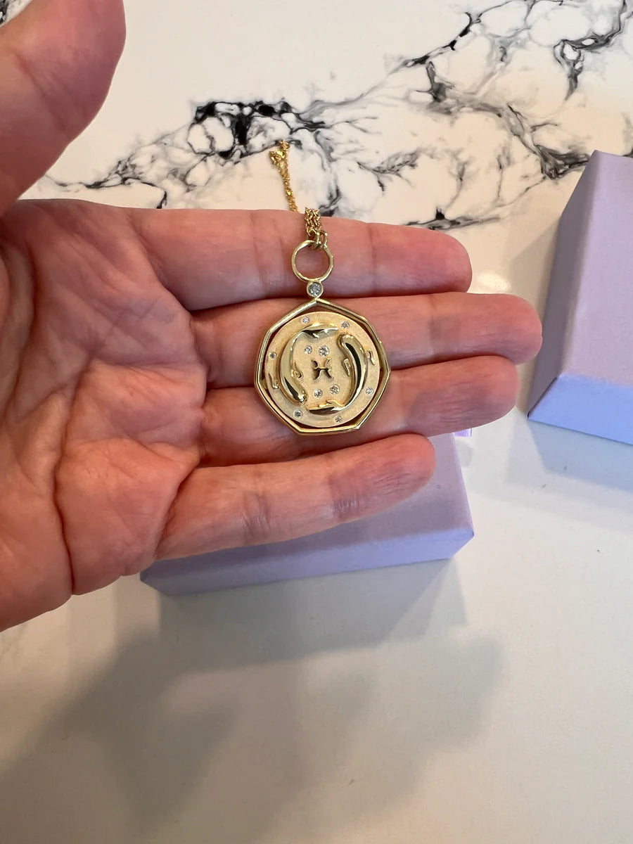 ZODIAC PENDANT NECKLACE