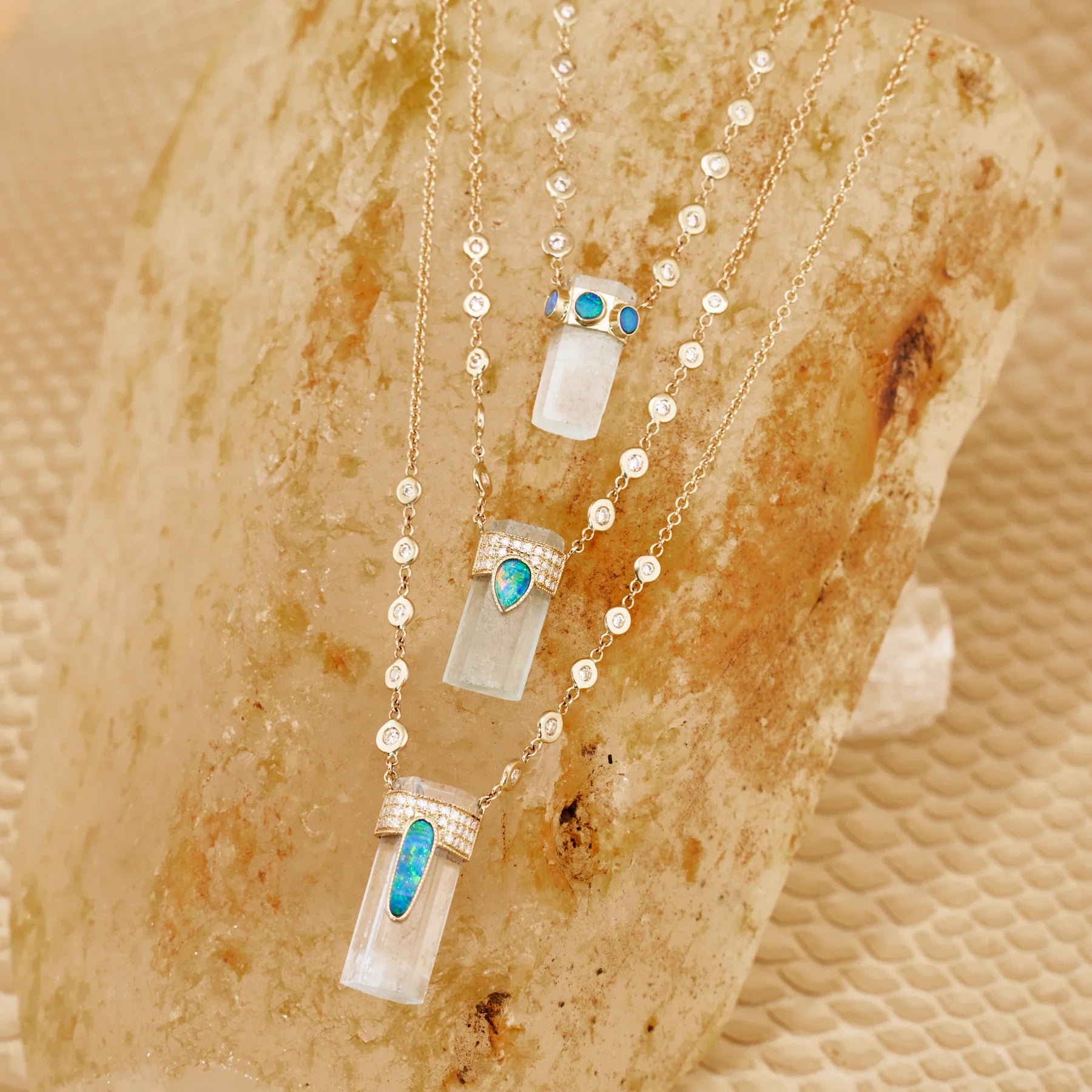 RAW AQUAMARINE NECKLACE WITH OPAL TEARDROP