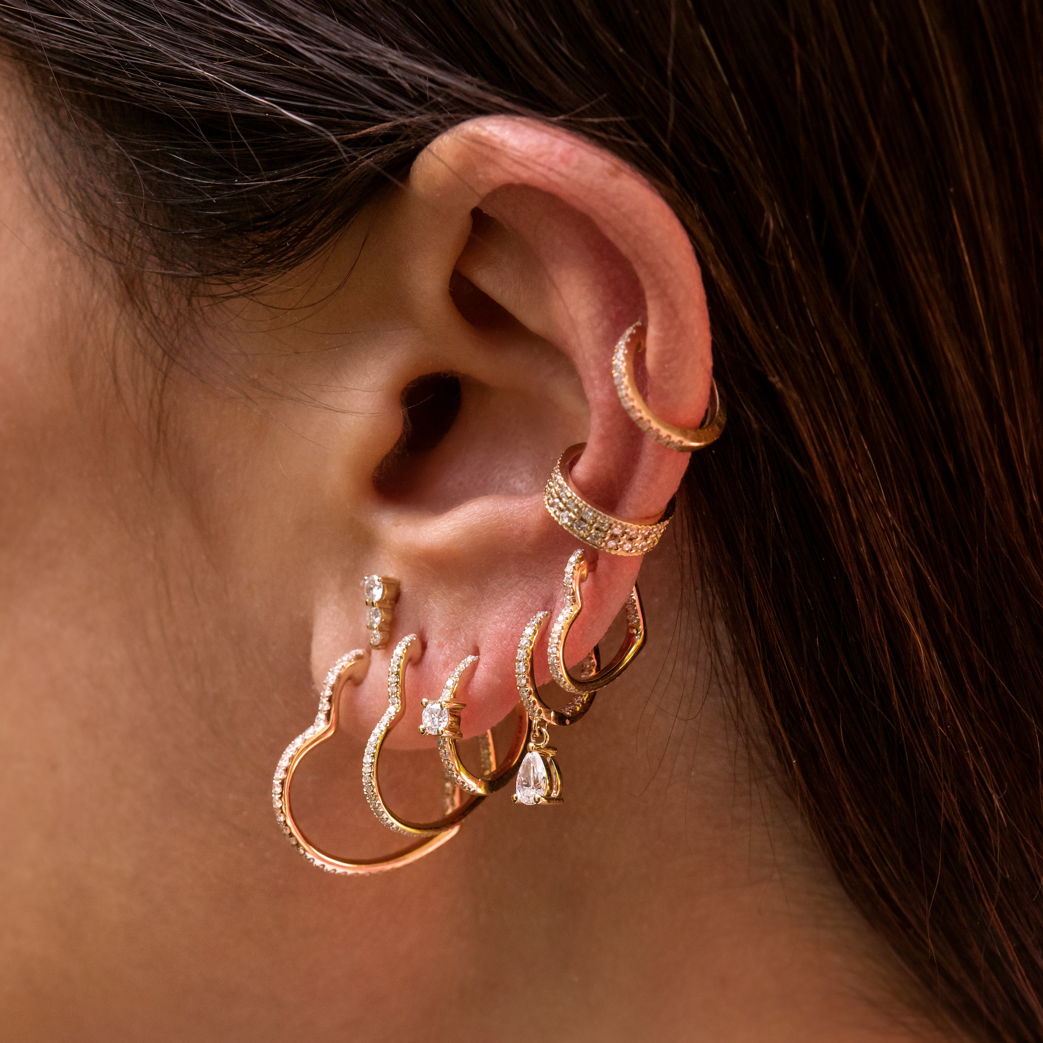 PAVE DIAMOND + DIAMOND TEARDROP MINI HOOP