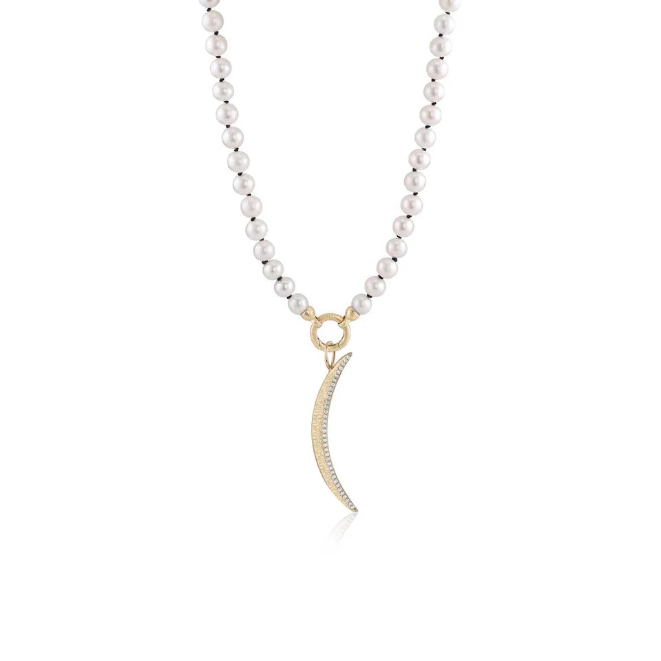Pearl calla necklace