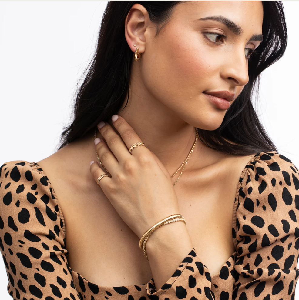 Ridged Knife Edge Helium Hoops