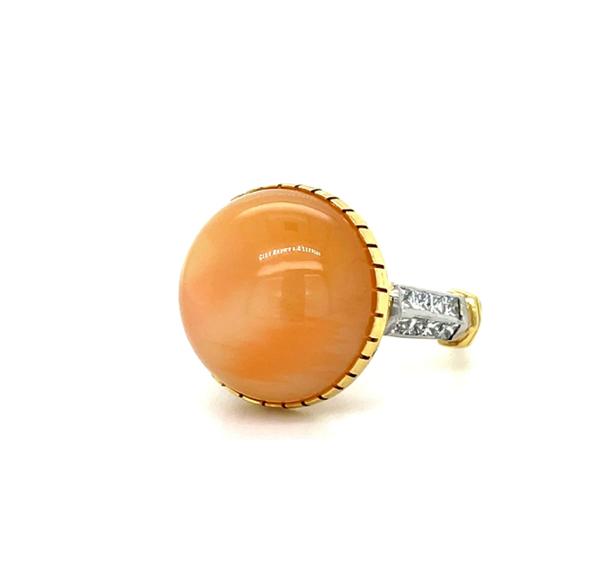 Vintage 18K Yellow Gold Orange Moonstone & Diamond Ring