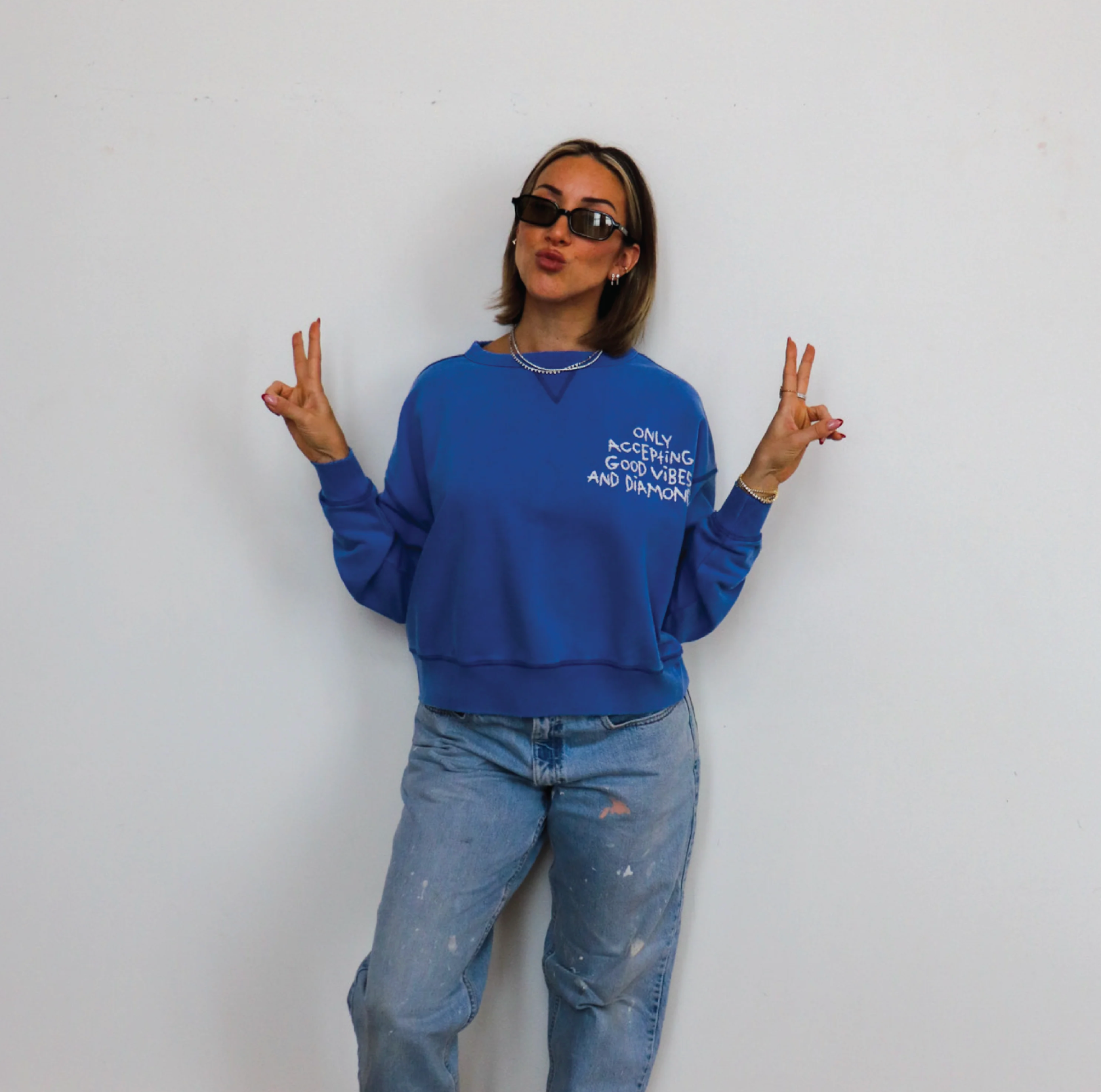 ONLY ACCEPTING GOOD VIBES AND DIAMONDS SWEATSHIRT