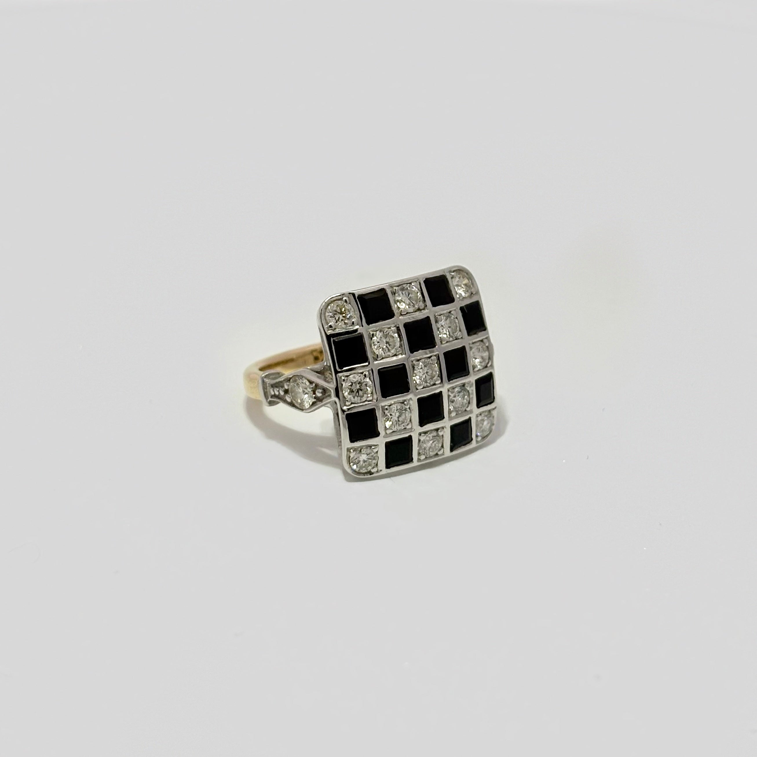 Grand Checker Ring