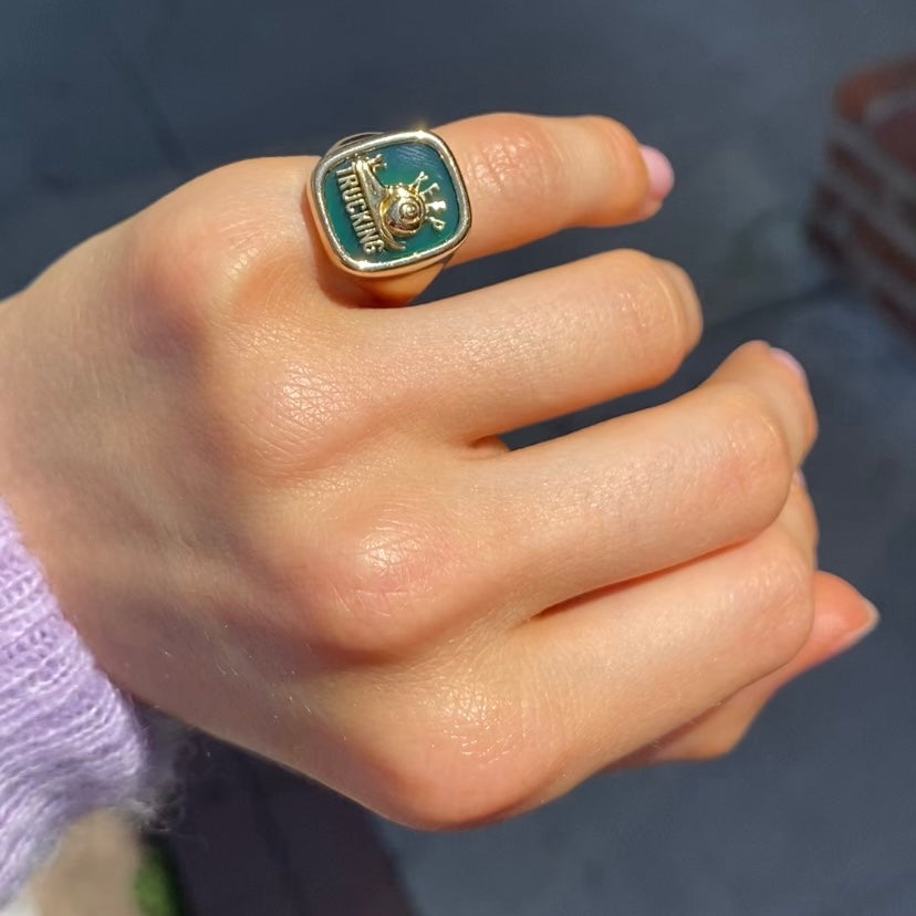 MINI KEEP TRUCKING CARVED STONE SIGNET RING - GREEN AGATE