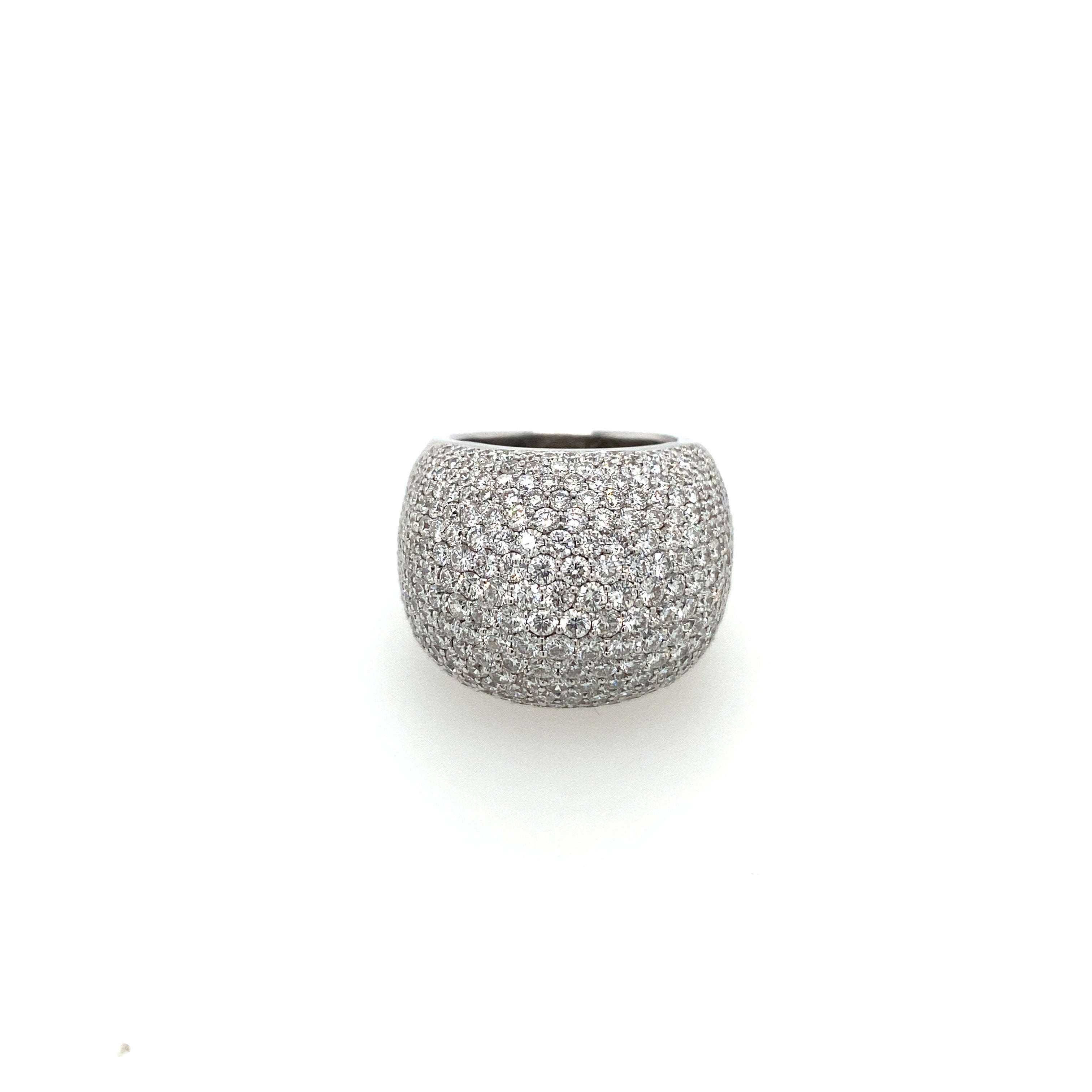 18k Diamond Bombe Ring