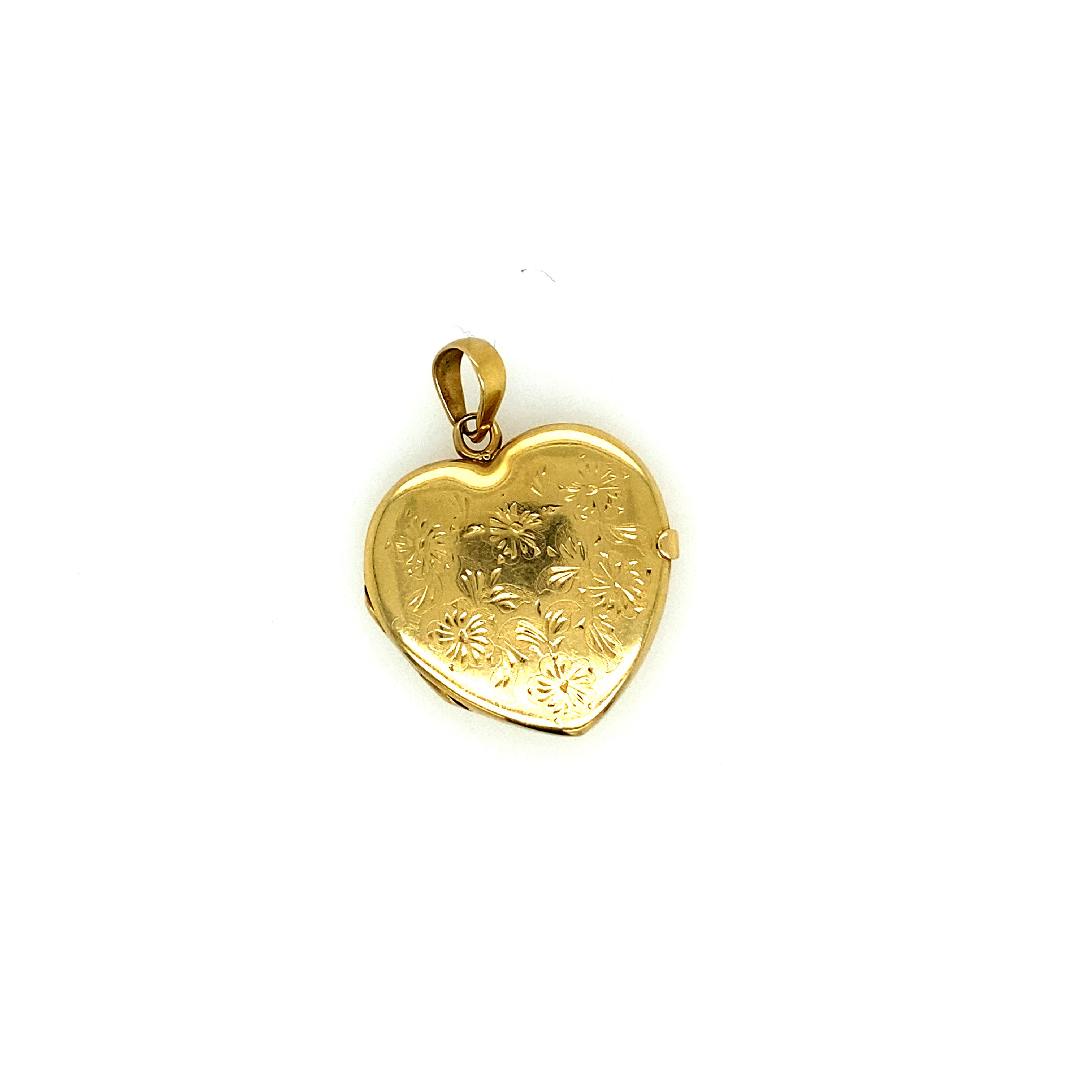 14k Italian Heart Locket with Flower Engraving