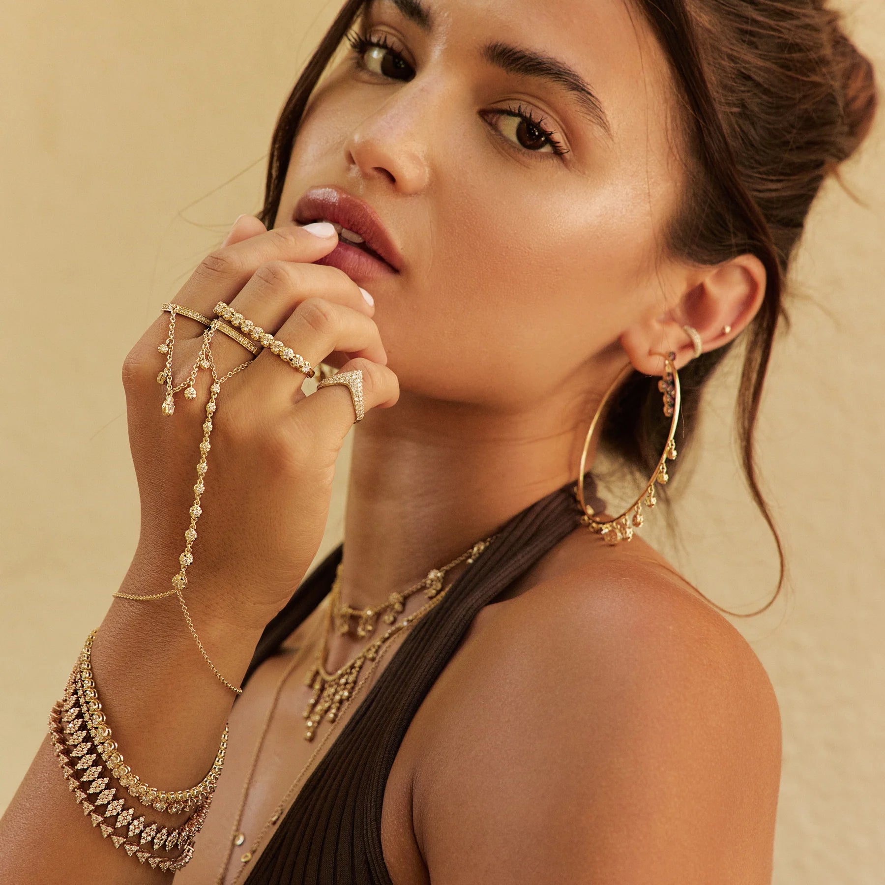 10 graduated Sophia diamond finger bracelet