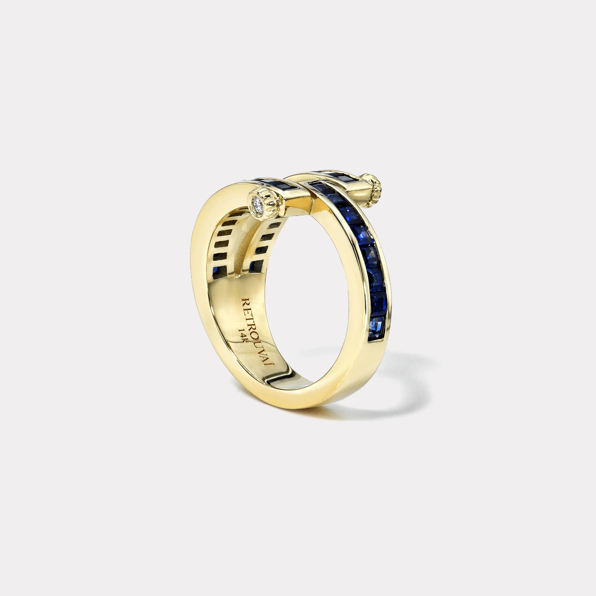 Magna Ring with Carre Cut Blue Sapphires