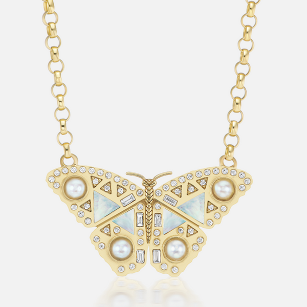 Butterfly Pendant Pearl Necklace