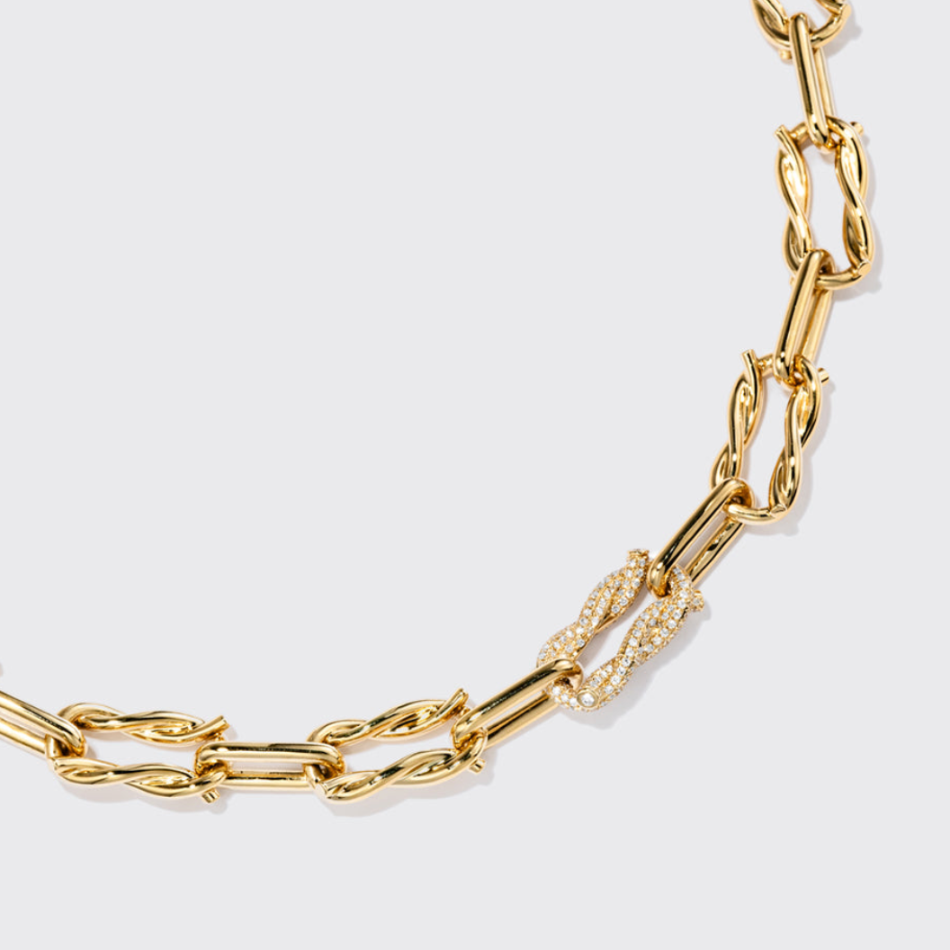 YELLOW GOLD SINGLE DIAMOND JUMBO TIES LINKS NECKLACE