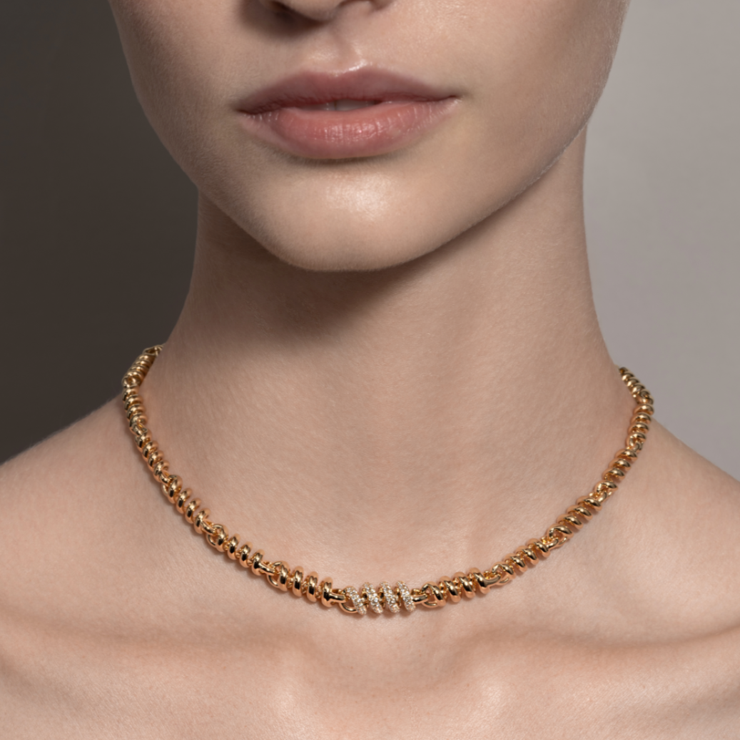 YELLOW GOLD SINGLE DIAMOND SLINKEE NECKLACE