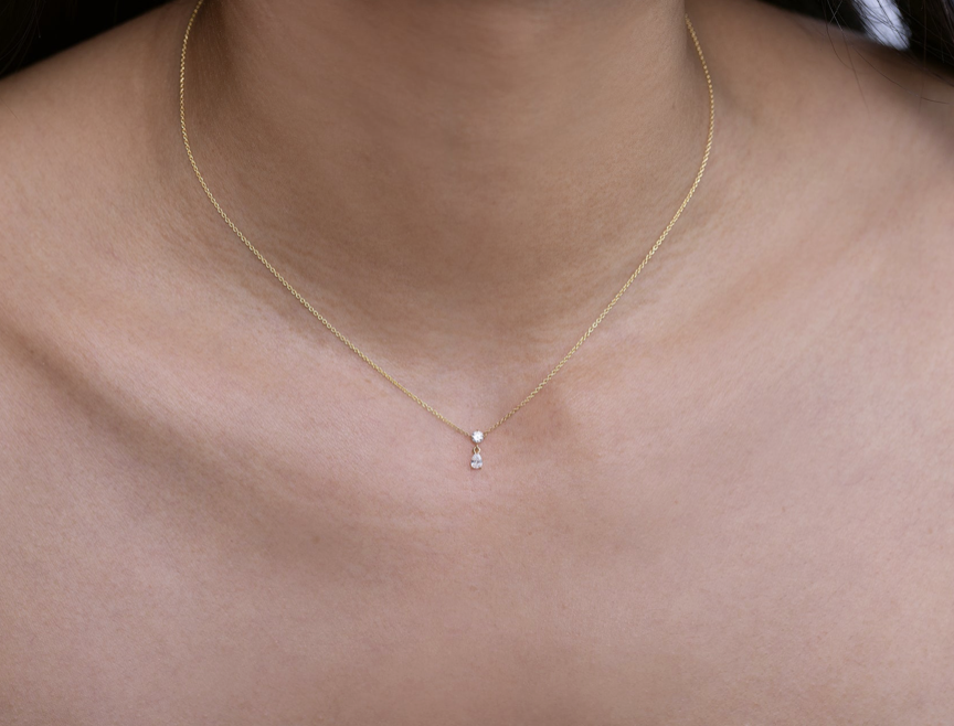 MIX MATCHED ROUND AND PEAR SHAPE DIAMOND DROP NECKLACE