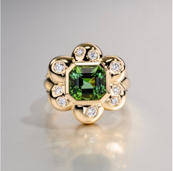 ONE-OF-A-KIND GREEN TOURMALINE AND DIAMONDS FLOWER PUFF BLOOM RING