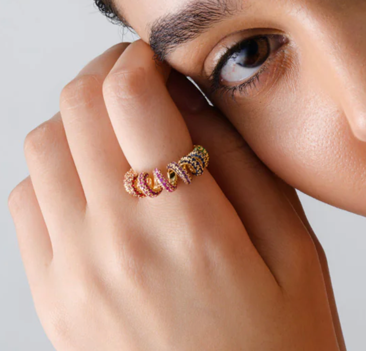 JUMBO SAPPHIRE RAINBOW SLINKEE RING
