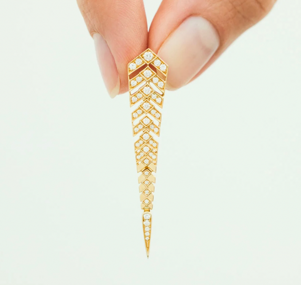 STAIRWAY M DIAMONDS & 18K YELLOW GOLD Earring