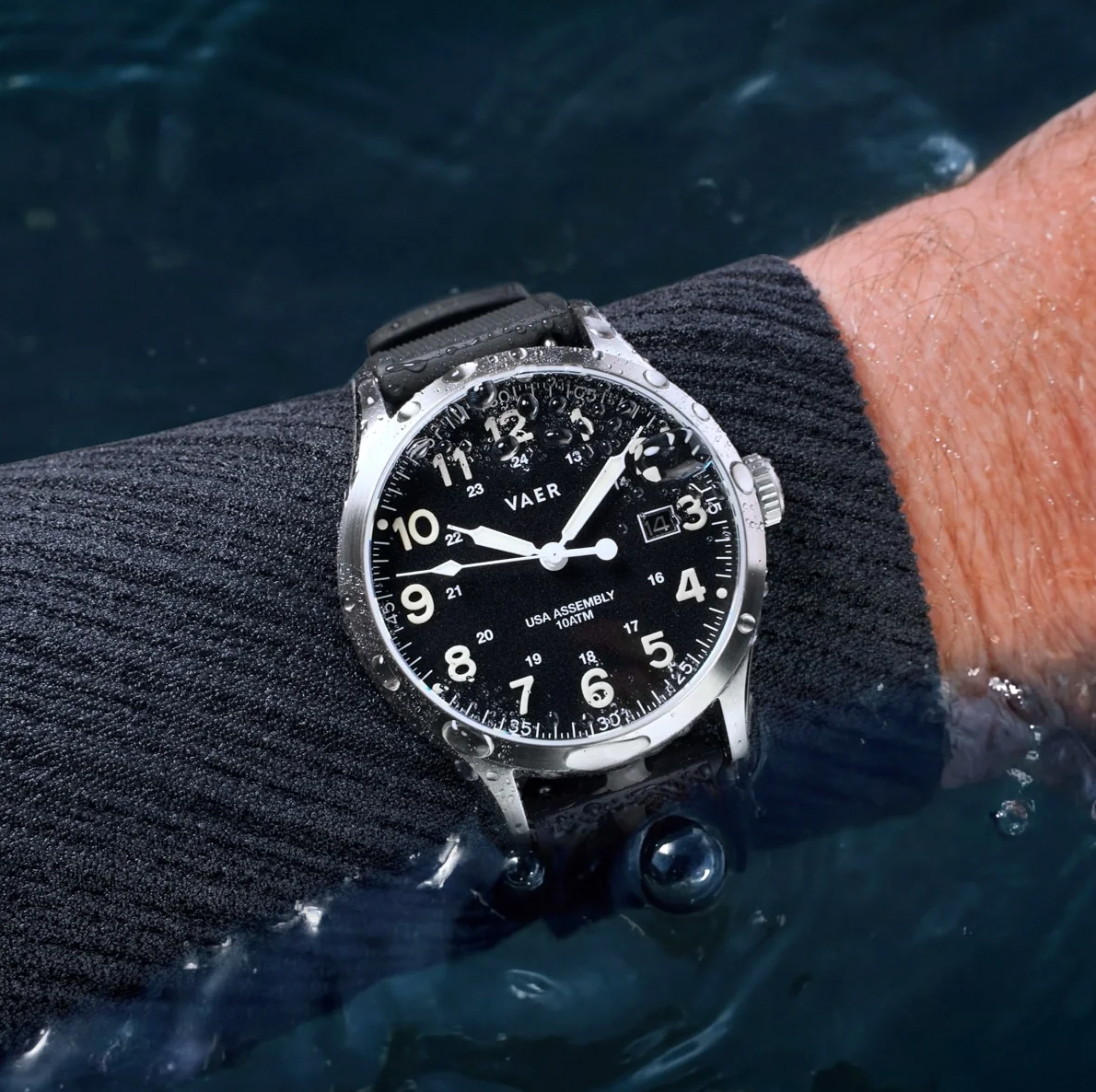 C5 Recon Black Solar- 40mm USA, Ocean FKM-Black