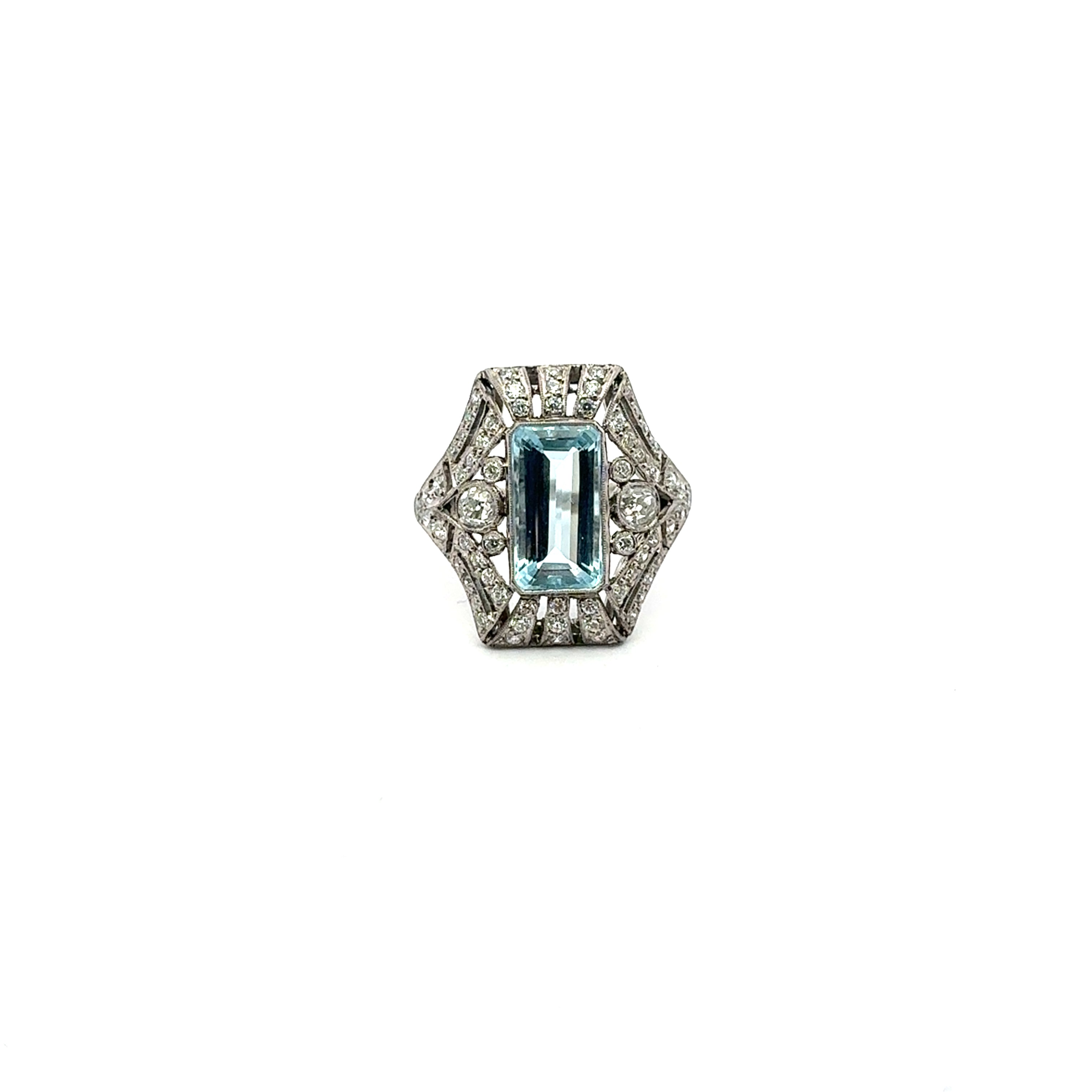 Vinage Aquamarine and Diamond Handmande Ring