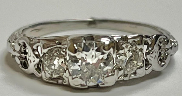 Vintage Art Deco Ring