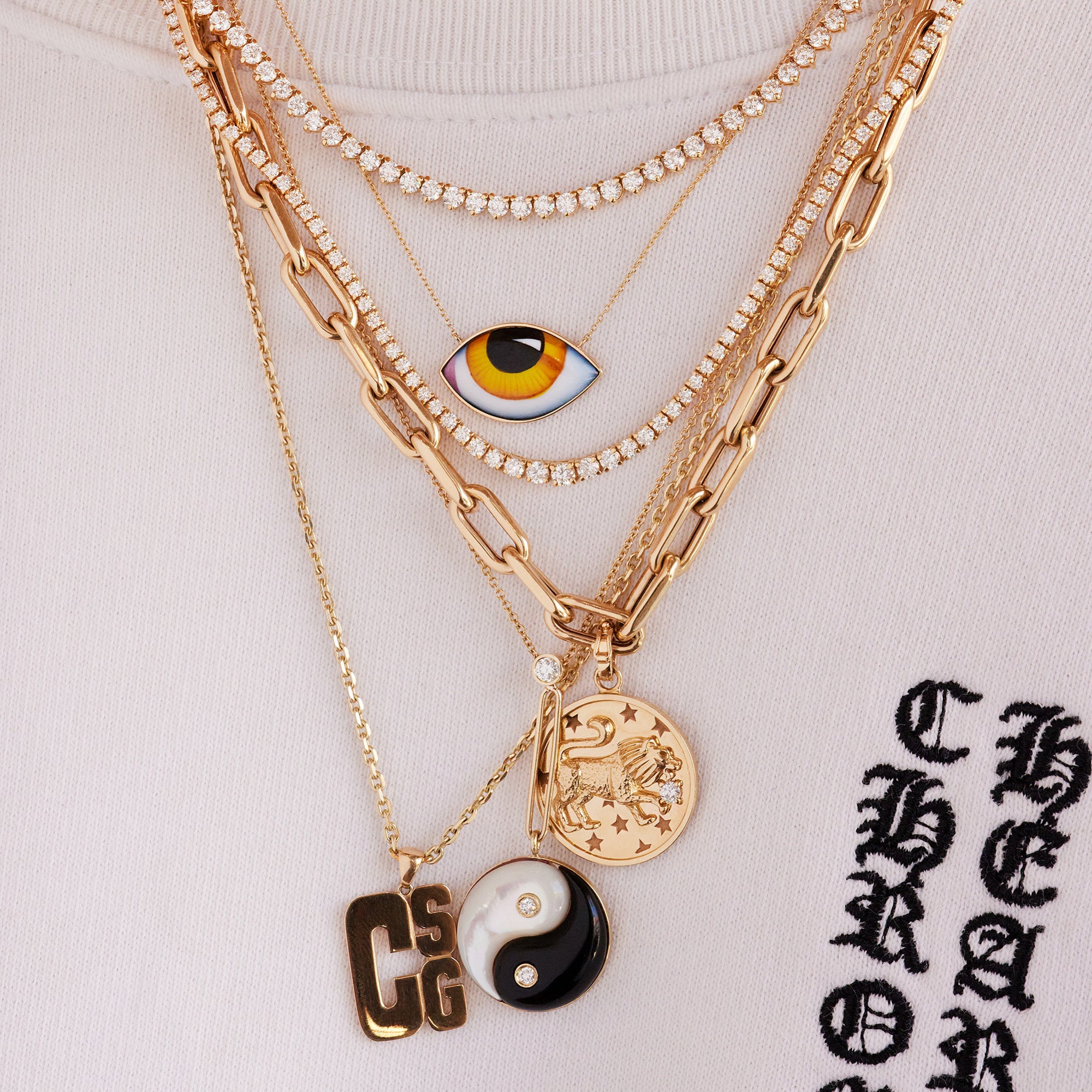 LION CHARM - GOLD