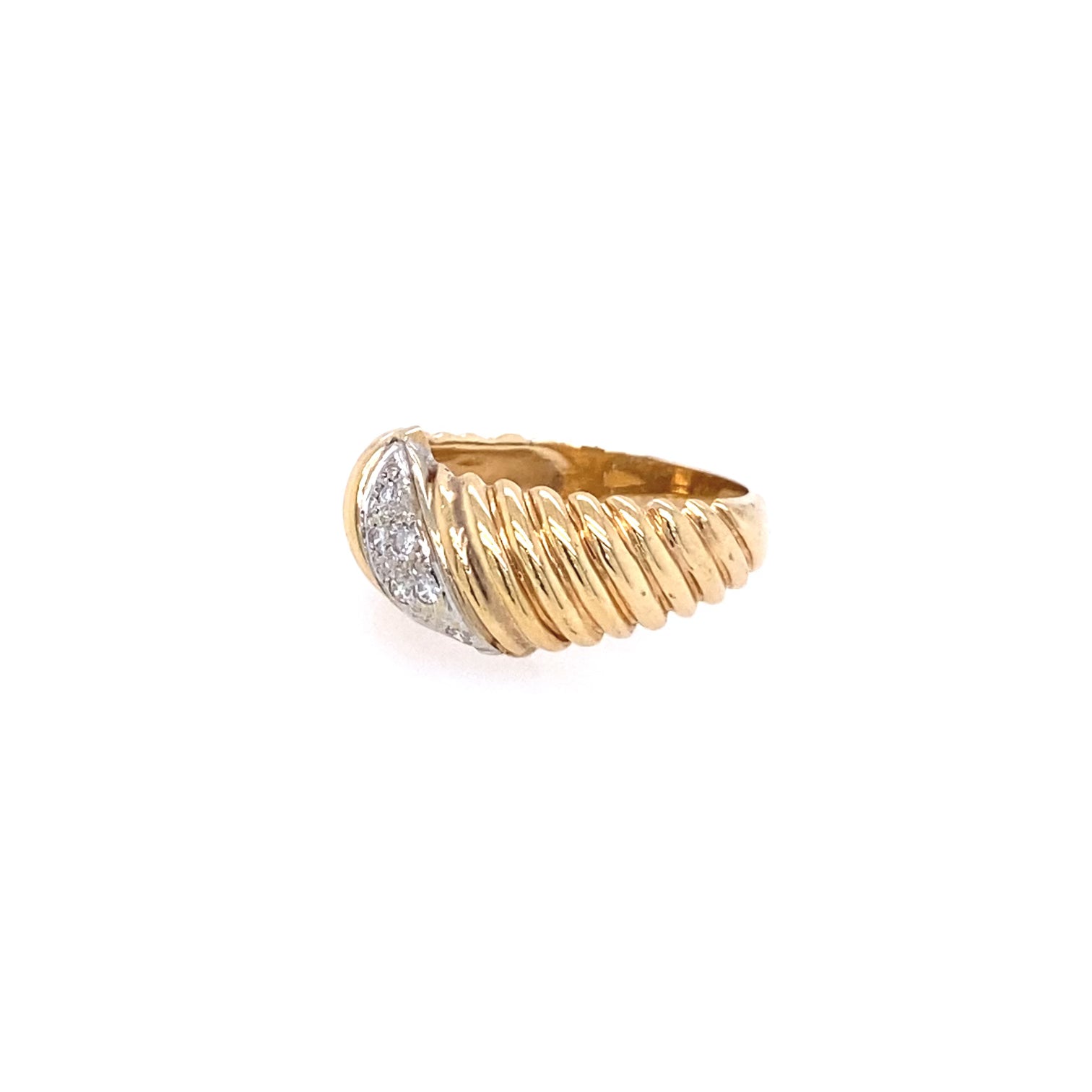 VINTAGE FLUTED DIAMOND BAND