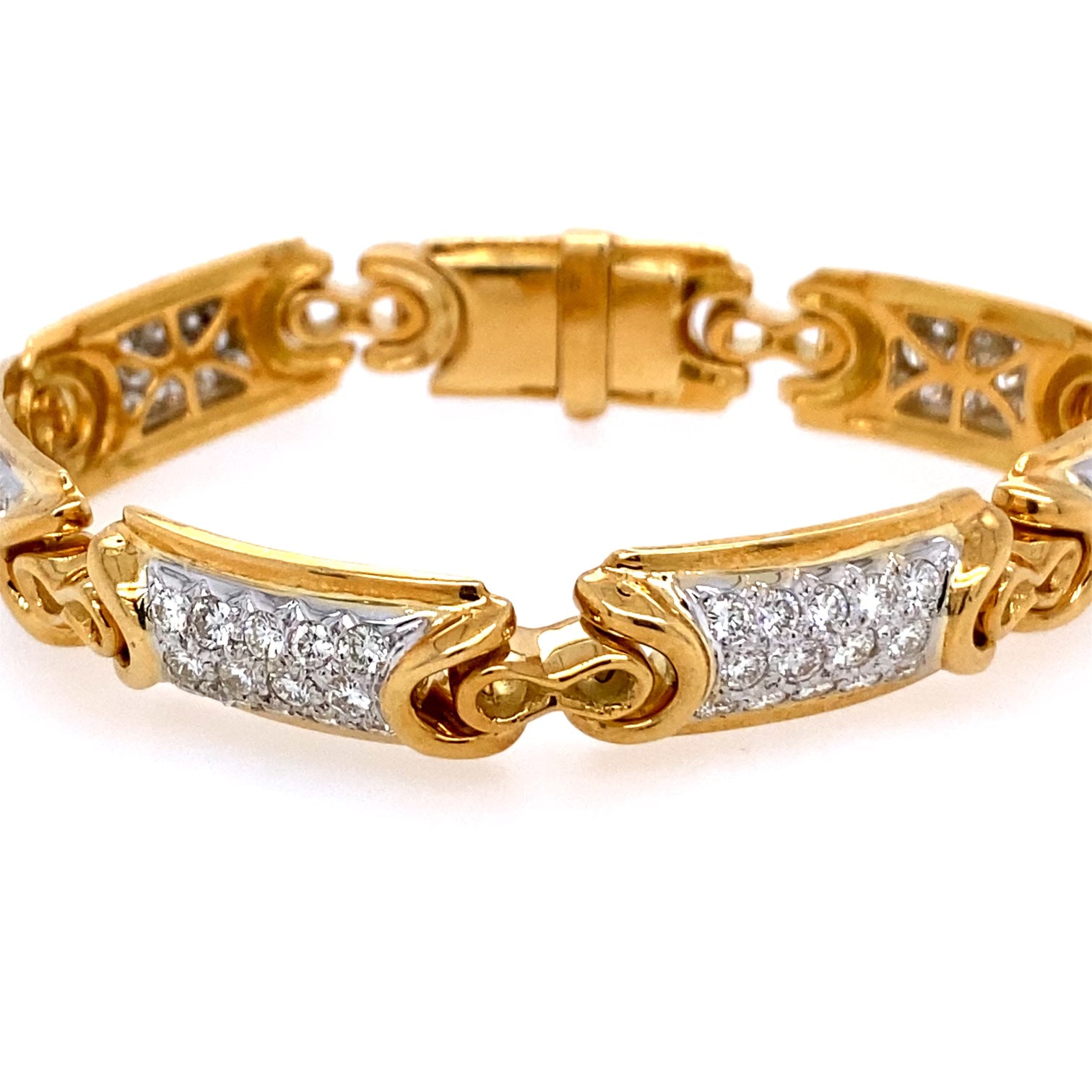 VINTAGE PAVE DIAMOND STATION BRACELET