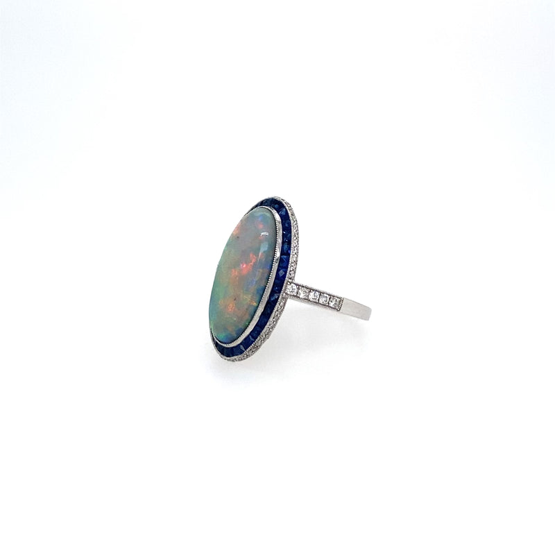 VINTAGE ART DECO STYLE OPAL RING