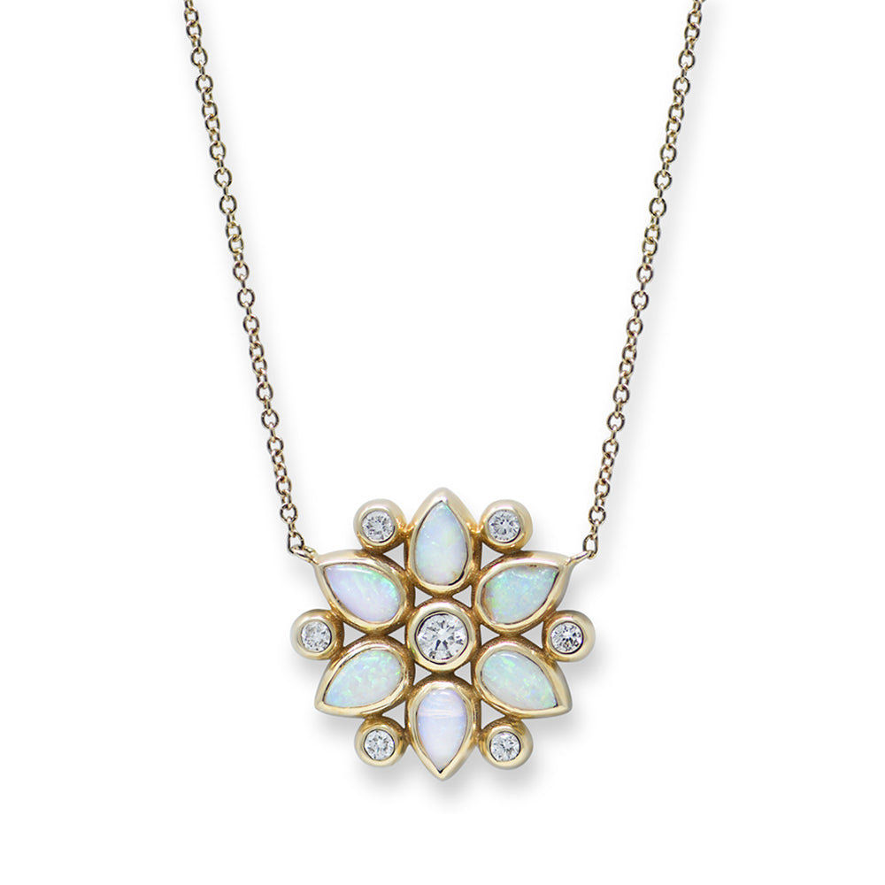 BEZEL BOUQUET PETAL NECKLACE