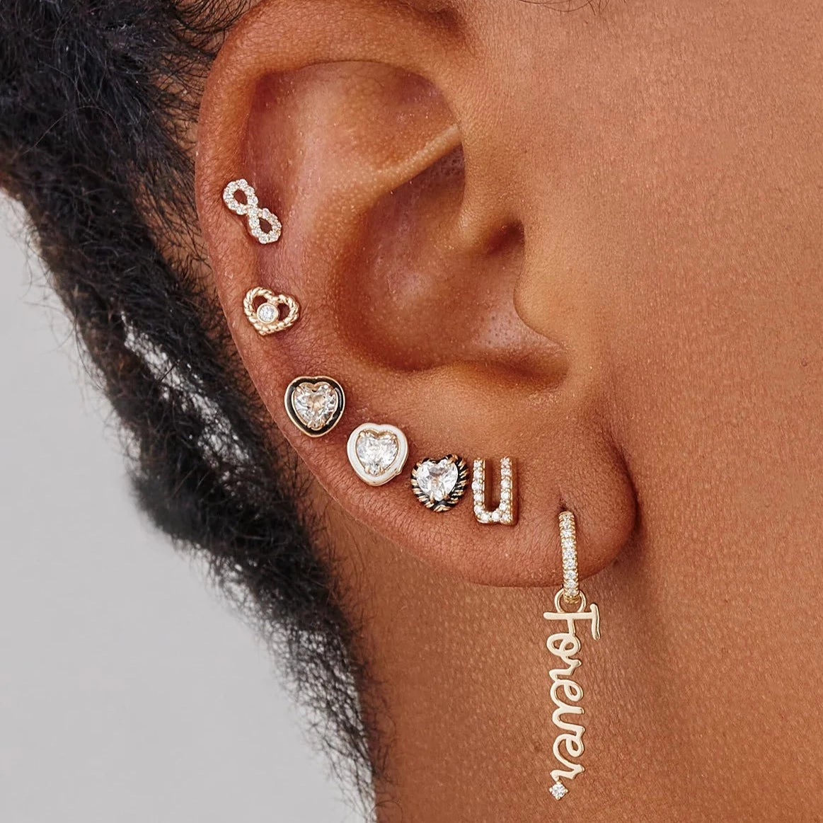 STREAMER HEART DIAMOND BEZEL STUD