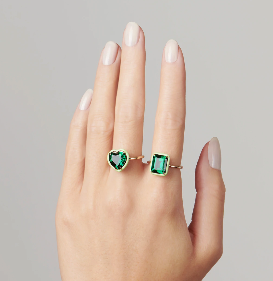 RECTANGULAR COCKTAIL RING - EMERALD