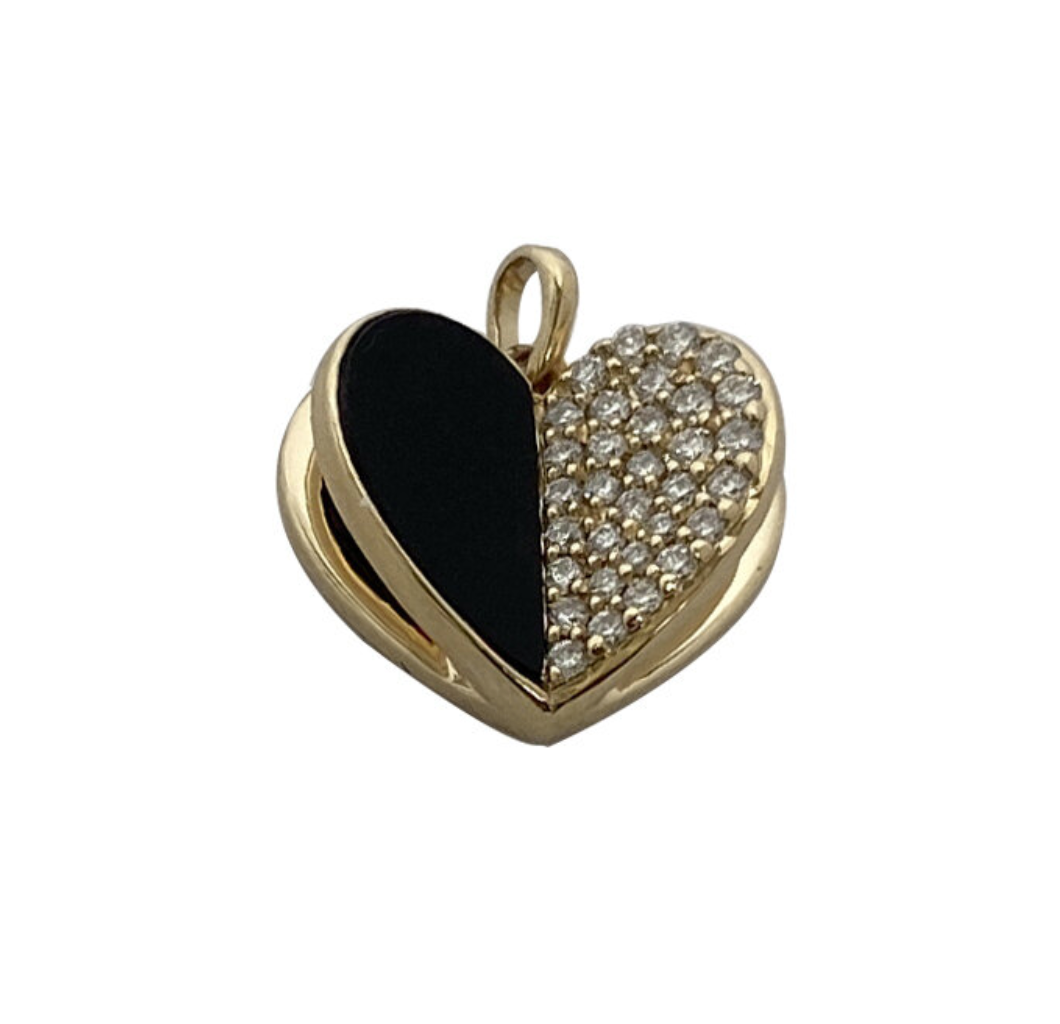 MEMENTO HALF ONYX HALF DIAMOND HEART CHARM