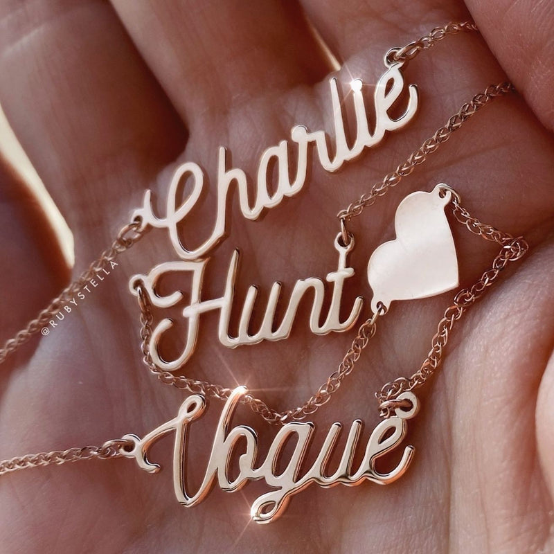 PERSONALIZED SCRIPT NAMEPLATE FLOATING HEART NECKLACE