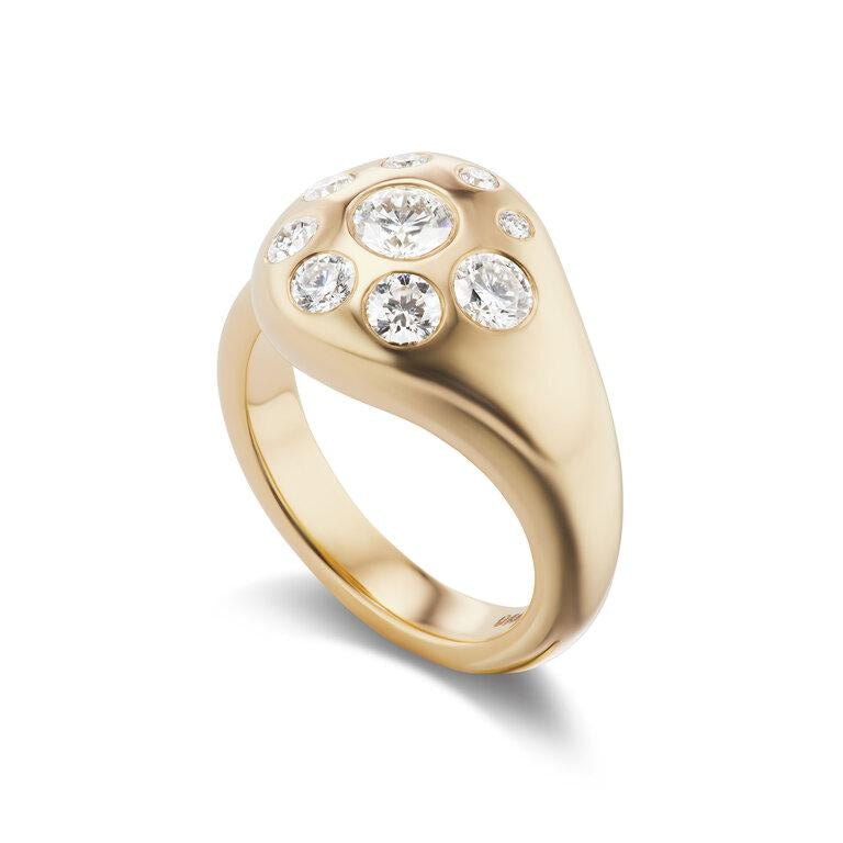 Medium Petal Ring with Diamonds